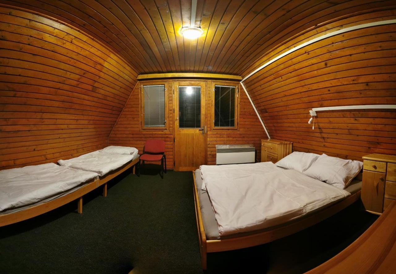 Chata Pod Majovou Muldou Dolina Demianowska Zewnętrze zdjęcie